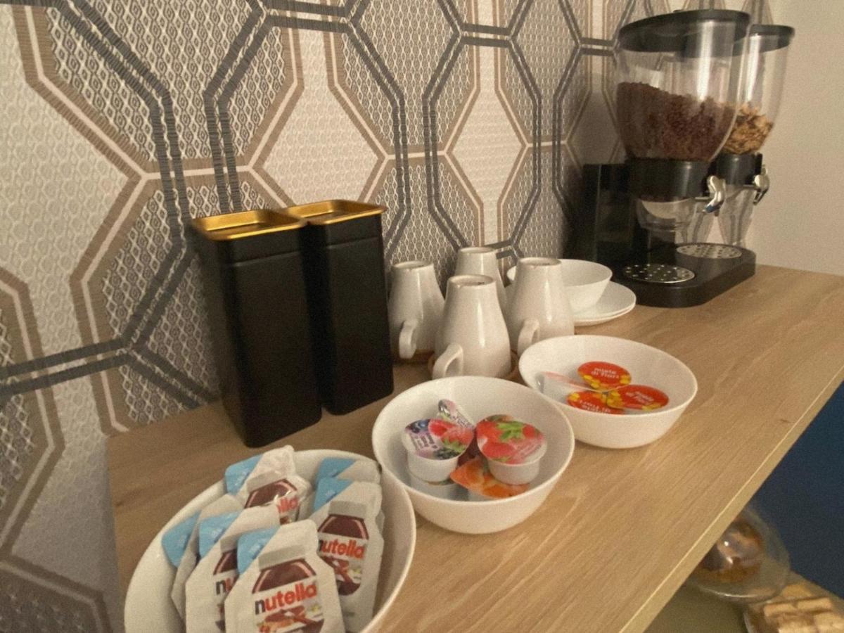 Domus Luigi Leone Ii Bed & Breakfast Napoli
